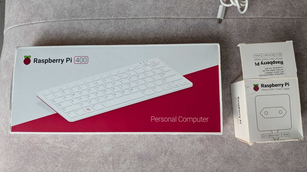 Komputer Raspberry Pi400