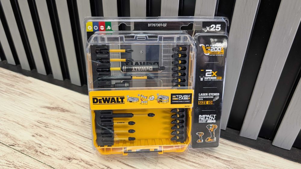 Набір біт DeWalt DT70730T-QZ 25 шт. ToughCase Extreme