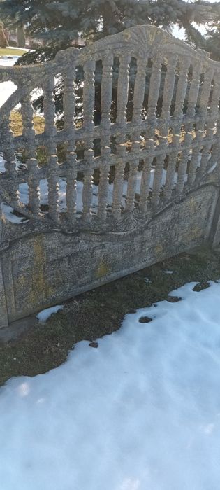 Płot betonowy używany