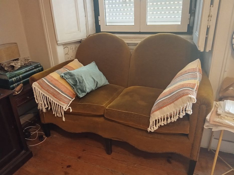 Conjunto sofá e 2 poltronas
