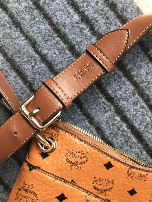 Elegancka torebka MCM na ramie cudo