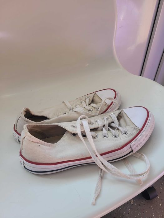 Białe trampki Converse rozm. 38