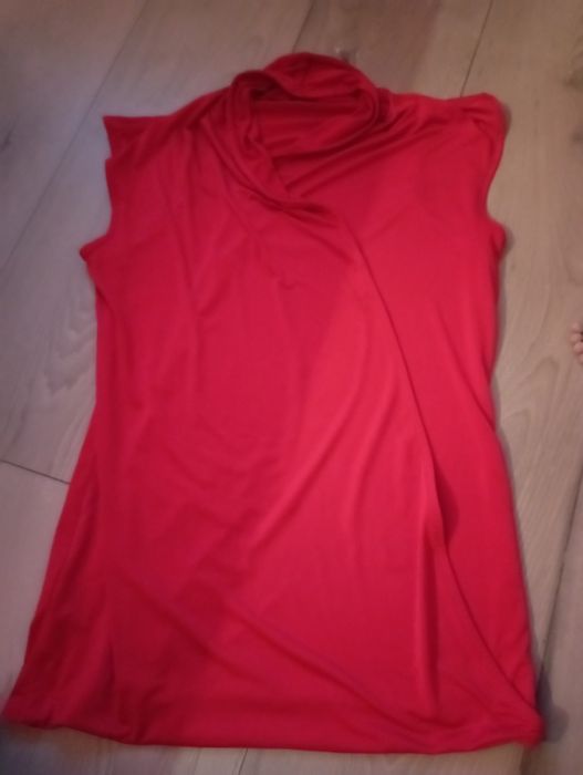 Mam na sprzedaż koszulkę