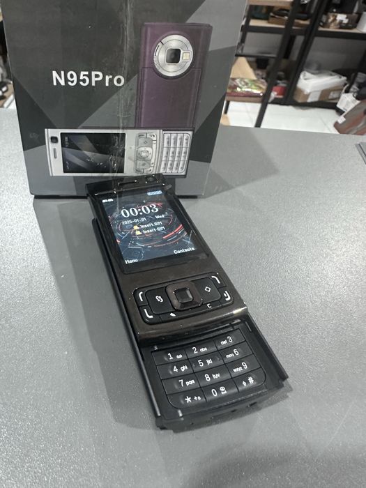 Telefon N95 Pro