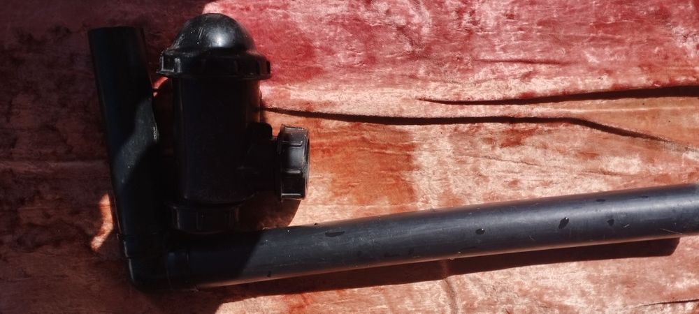 Сифон якісний старого надійного зразка. Новий