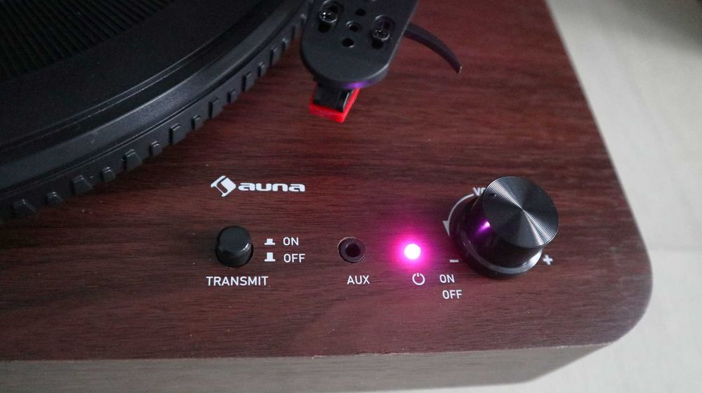 Ретро проигрыватель виниловых пластинок Auna TT-Classic Bluetooth USB