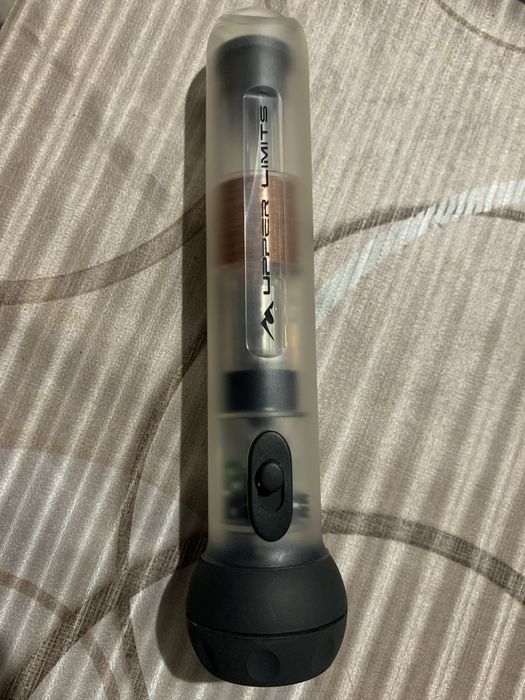 Фонарік самозарядний легкий