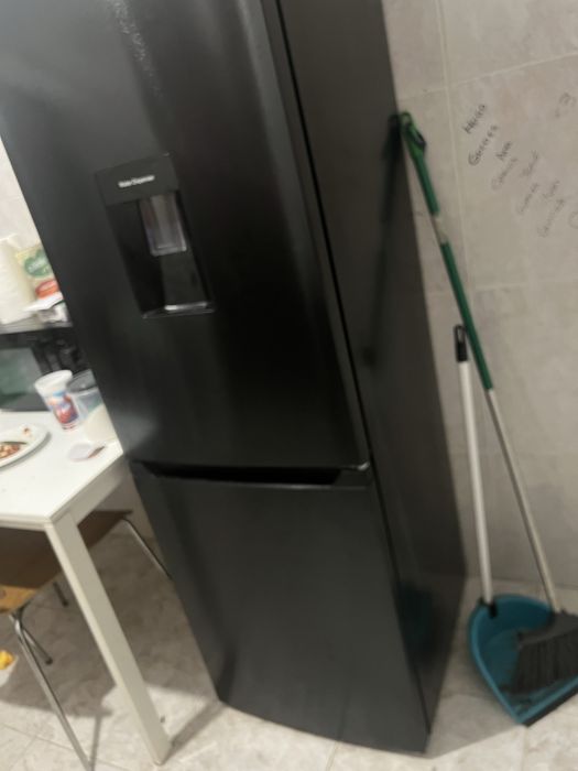 Frigorifico como novi