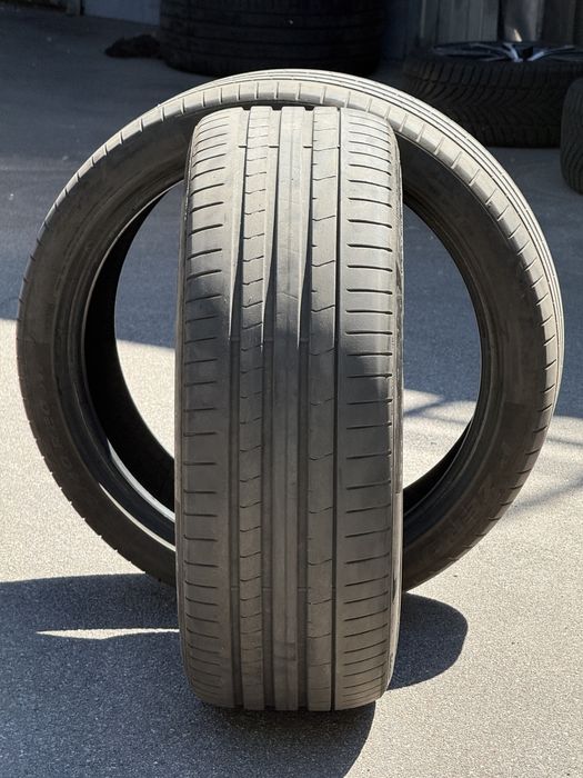 Pirelli P Zero PZ4 — 245/40 R20 99Y