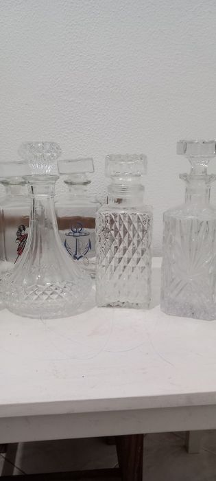 Garrafas de cristal de whisky