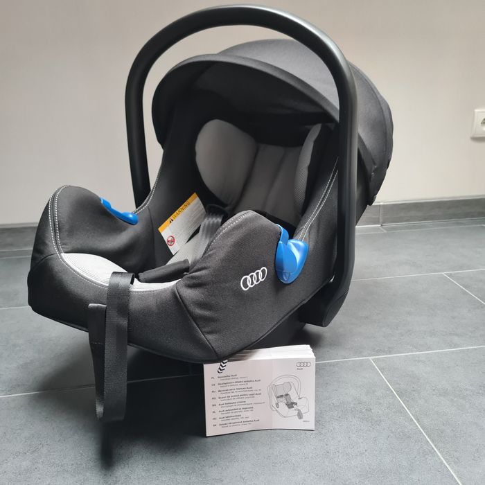 Fotelik niemowlęcy AUDI