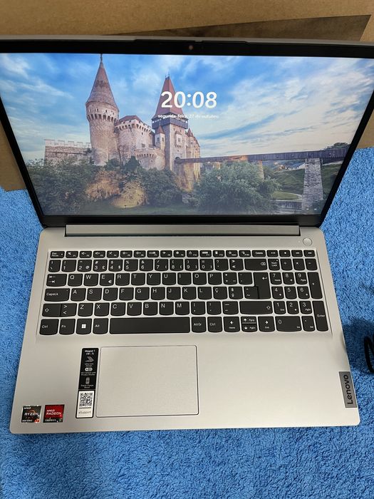 Lenovo IdeaPad NOVO e GARANTIA!!