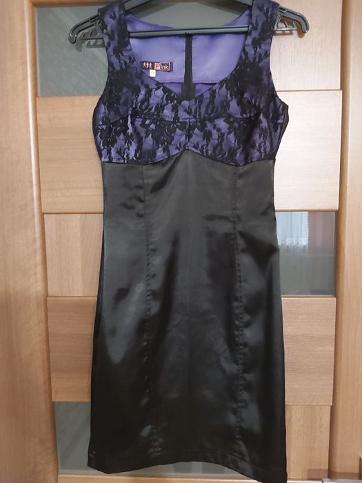 Плаття чорне атласне з мереживом