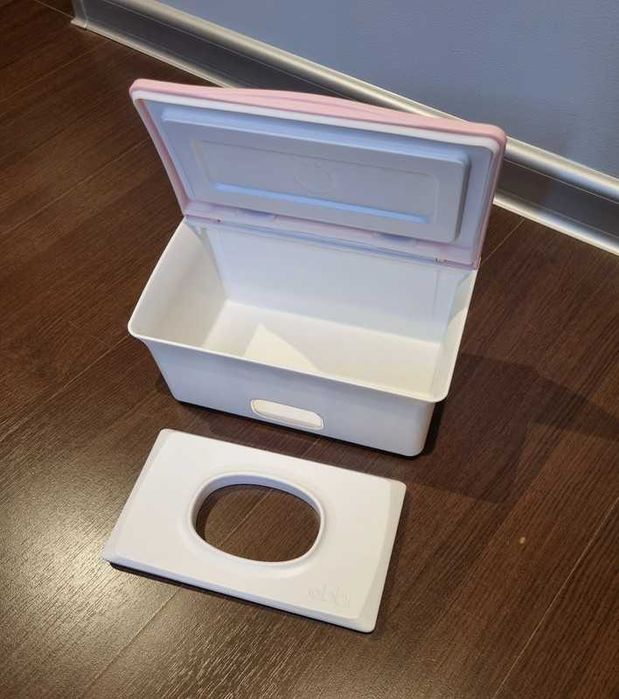 Organizer UBBI na pieluchy pojemnik dozownik chusteczki nawilżane