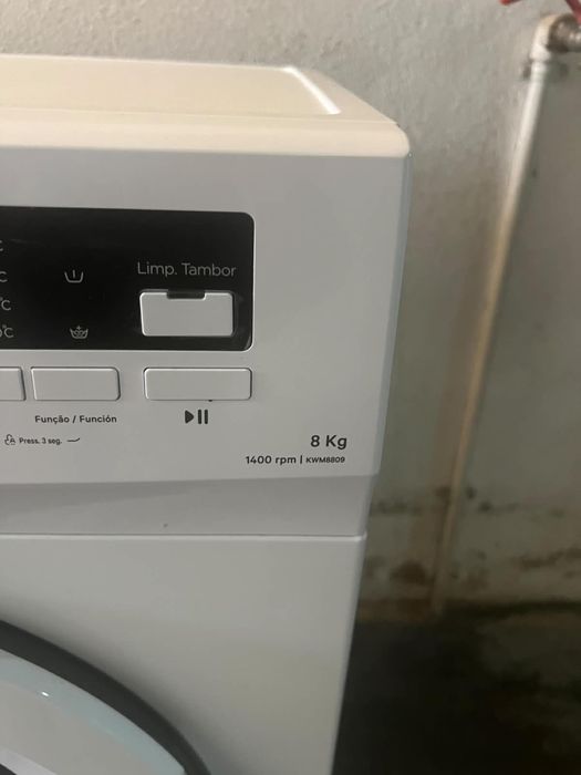 Maquina de lavar a roupa