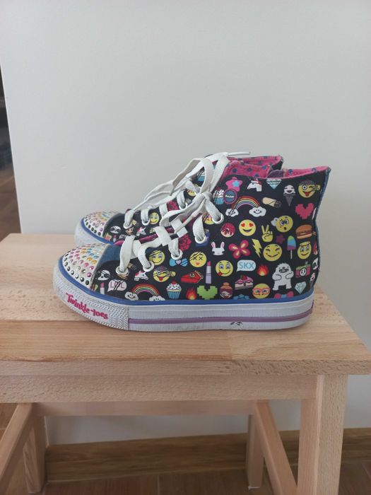 Skechers trampki r.33