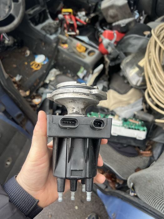 Трамблер нексия 1.5 8v