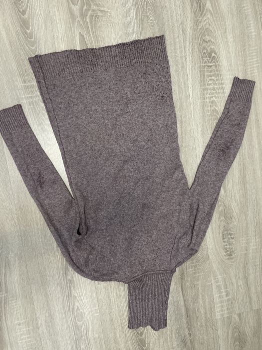 жіночу кофту-гольф