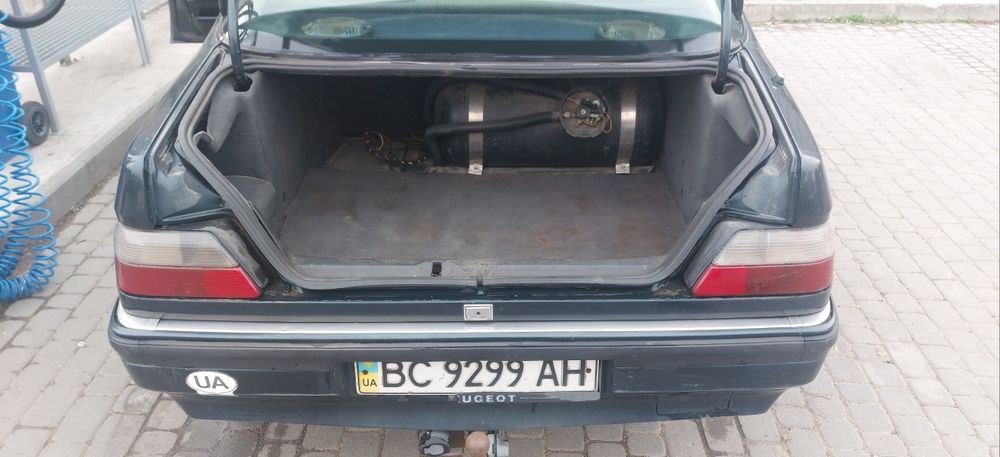 Продам Peugeot 605 2.0 газ/бензин