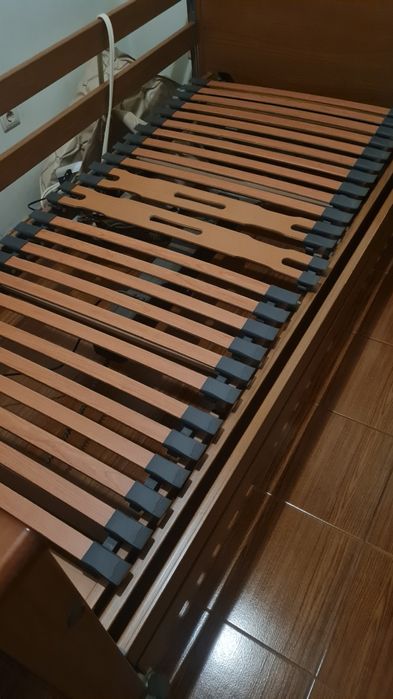 Cama articulada elétrica