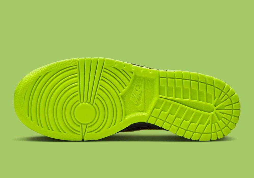 Оригінал Кросівки Nike Dunk Low SE DV1694-900 EUR 38