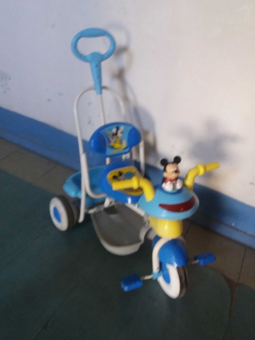 Велосипед детский disney С  родительской ручкой