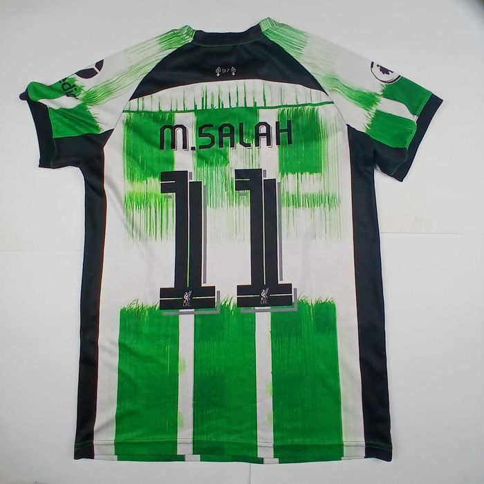 Koszulka sportowa Liverpool rozm : XL  13-14 Lat  168 cm