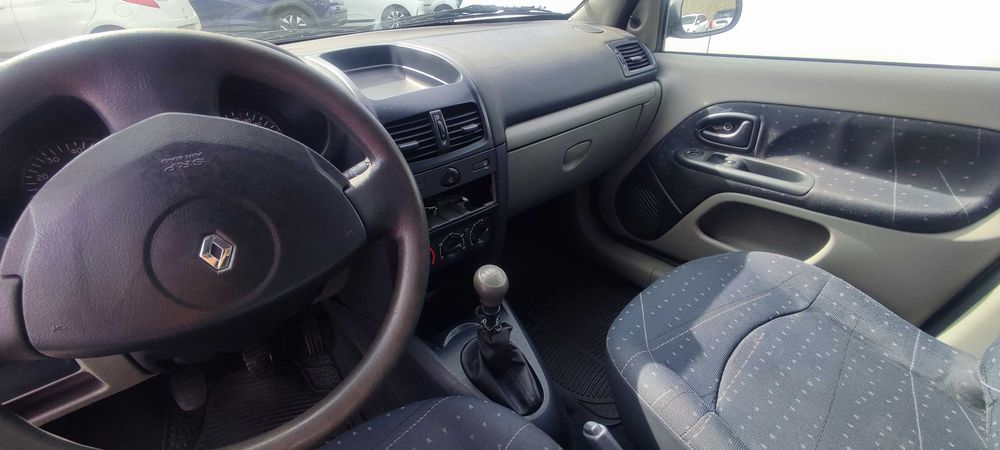 Renault Clio 1.2 2003