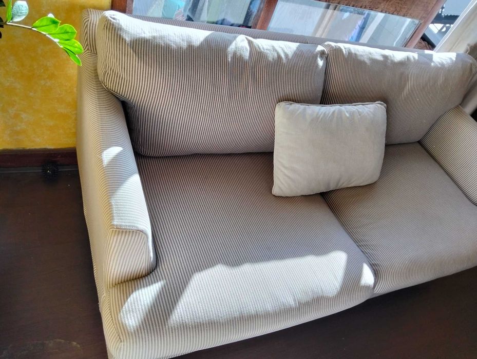 Sofá de 2 lugares – Loja Area
