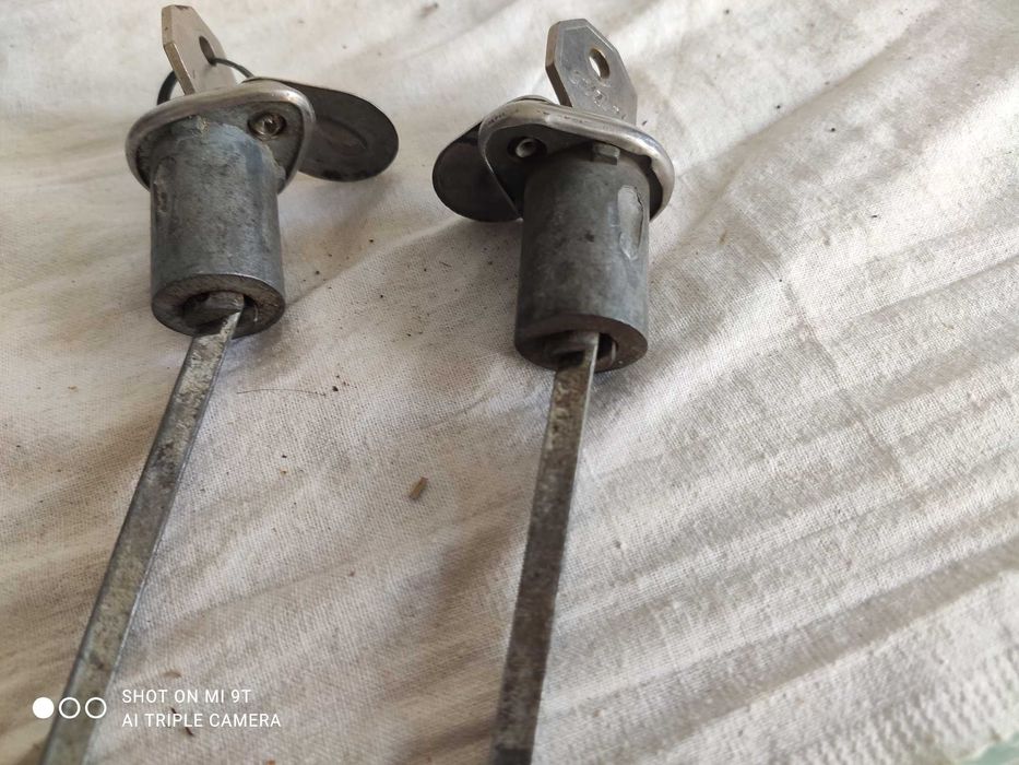 Домкрат гидравлический грузоподъемностью 2 тонны, новый.