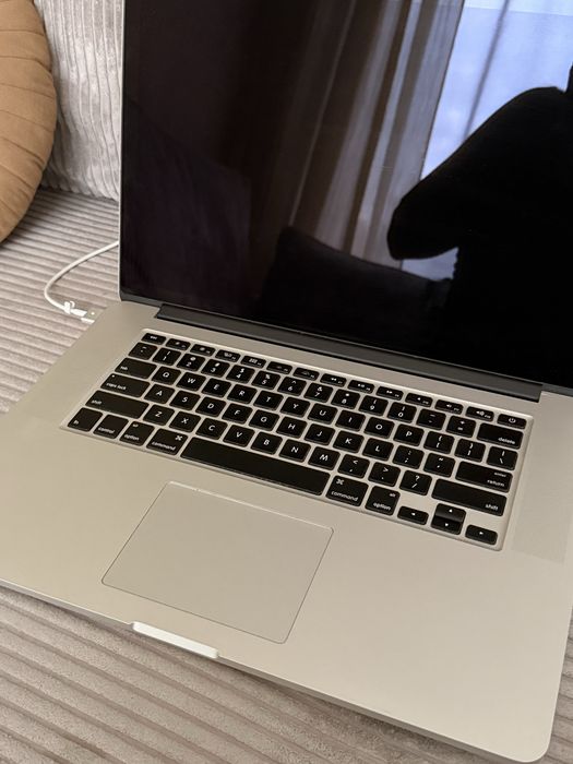 Macbook pro 15’ 2015