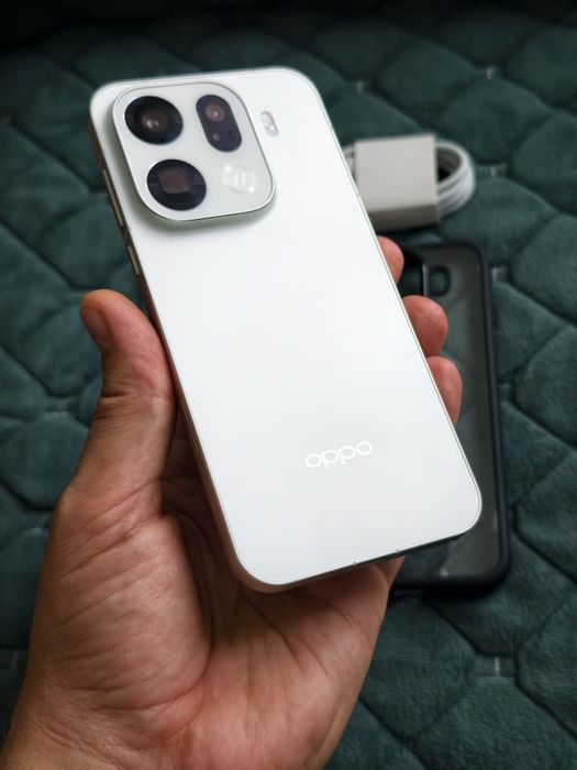 Oppo Find X9 Pro • 16/512GB • 7500mAh • Стан нового