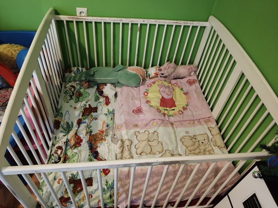 Sprzedam łóżeczko bliźniacze/trojacze 120x120