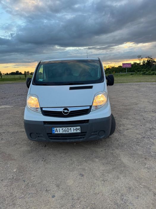 Opel Vivaro 2.0 tdi 2014