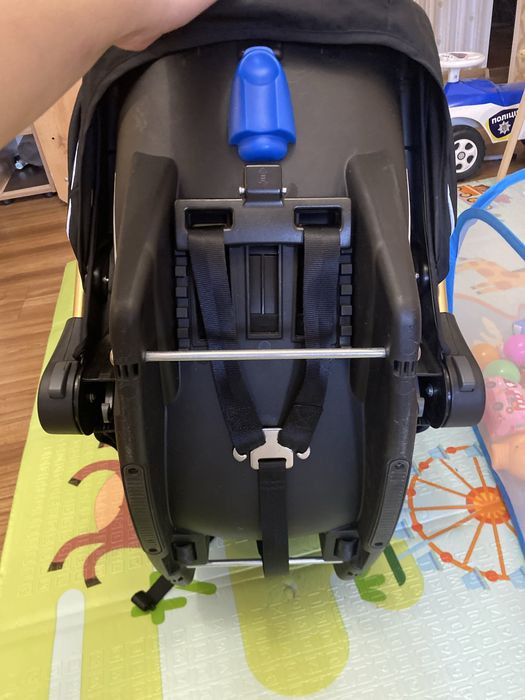 Дитяче автокрісло 0-13кг