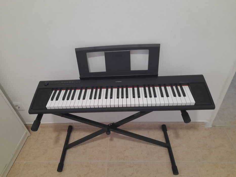 Teclado e suporte