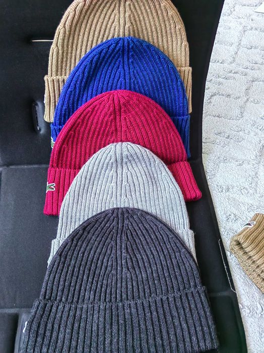 Шапка унісекс Lacoste