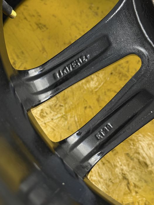 Диски Uniwheels R17 5.120 ET30 Bmw f10 f30 e90 e60 e39 X3 Фольцваген Т5 Т6 Трафік Віваро