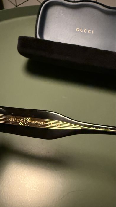 Óculos de sol Gucci GG1527S