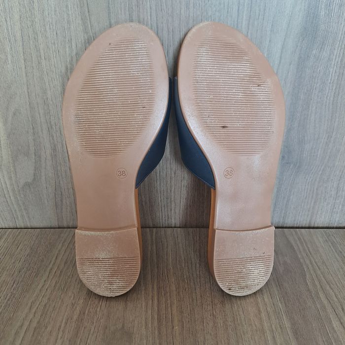 Granatowe klapki Venezia