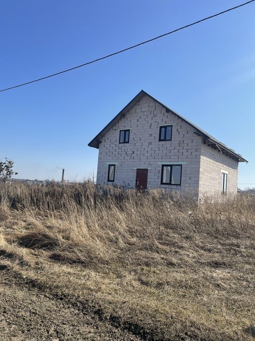 Дфлянка на масиві новобудов(!)