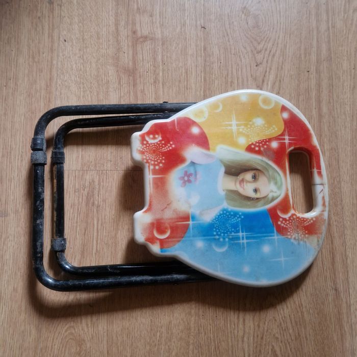 krzesełko dla dziecka Barbie