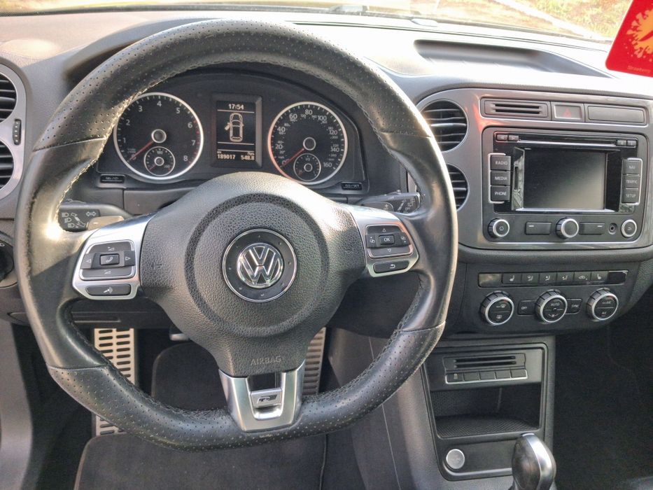 VW Tiguan R-Line 2015 2.0TSI