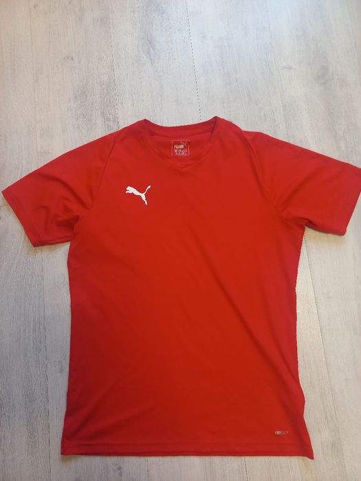 Продам футболку Puma