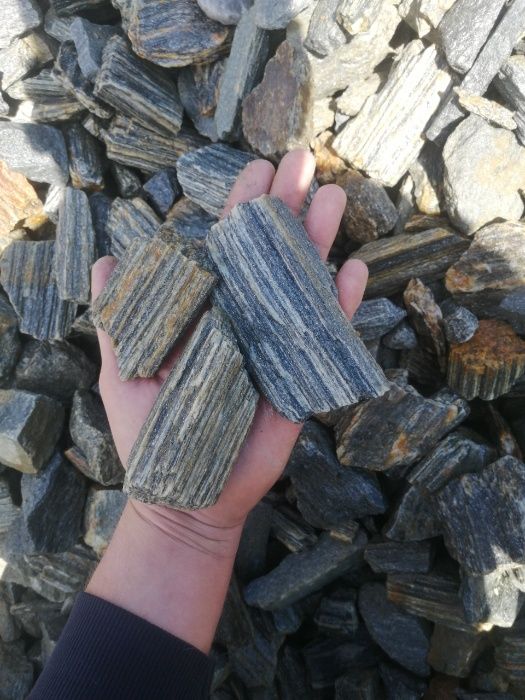 Kora kamienna gnejs, kamien ozdobny do ogrodu.