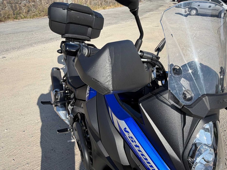 Suzuki V-STROM 650