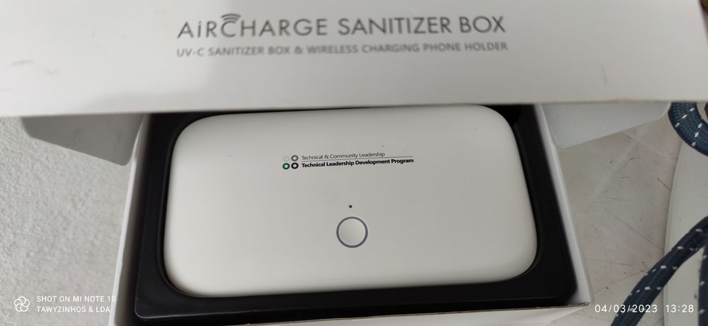 Cofre Desinfecta UV e Carrega wireless