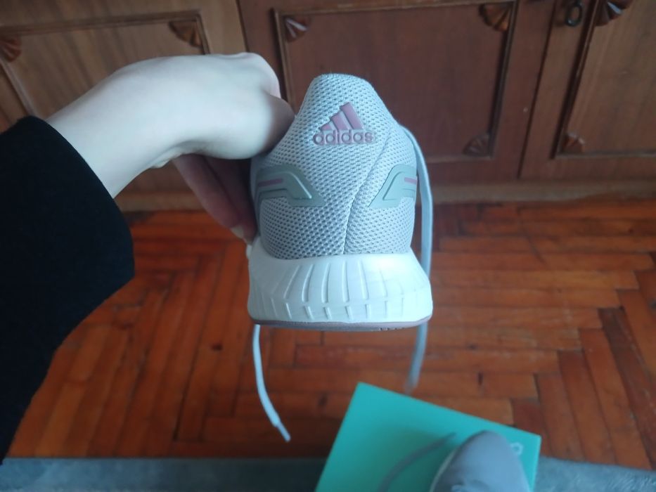 Кросівки adidas оригінал