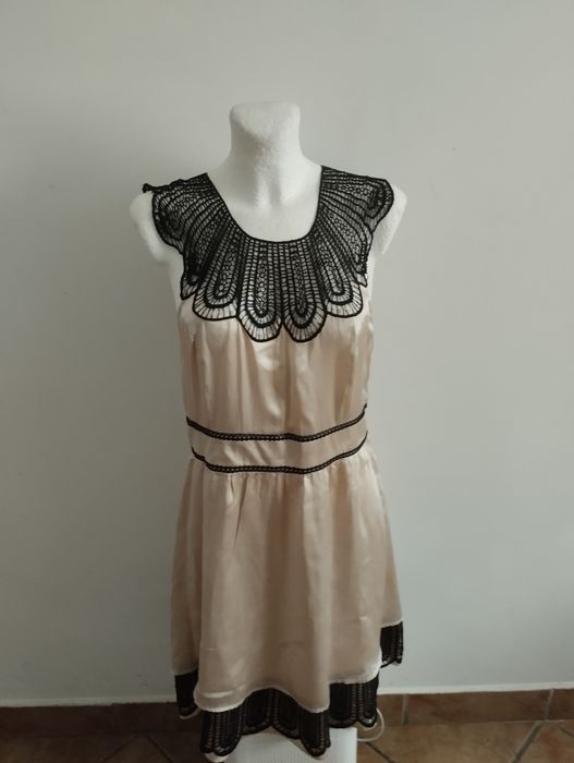 Sukienka damska satyna gipiura rozm M(38)