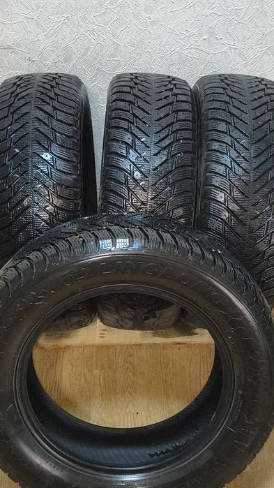 Шини зима 215/60/16  linglong green max winter grip 2